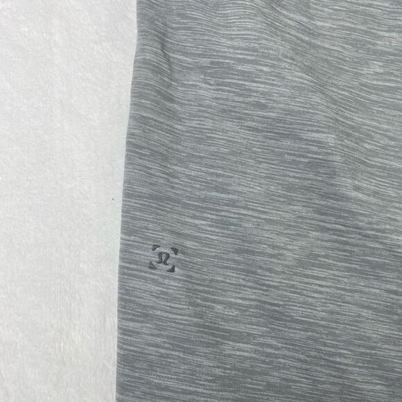 Lululemon T.H.E. Short *Linerless 9" - Picture 5 of 7